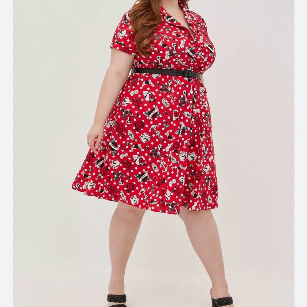 Retro Chic by Torrid Red and White‎ Floral Midi Swing dress with pockets size 24